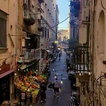 Capitale * نابولي